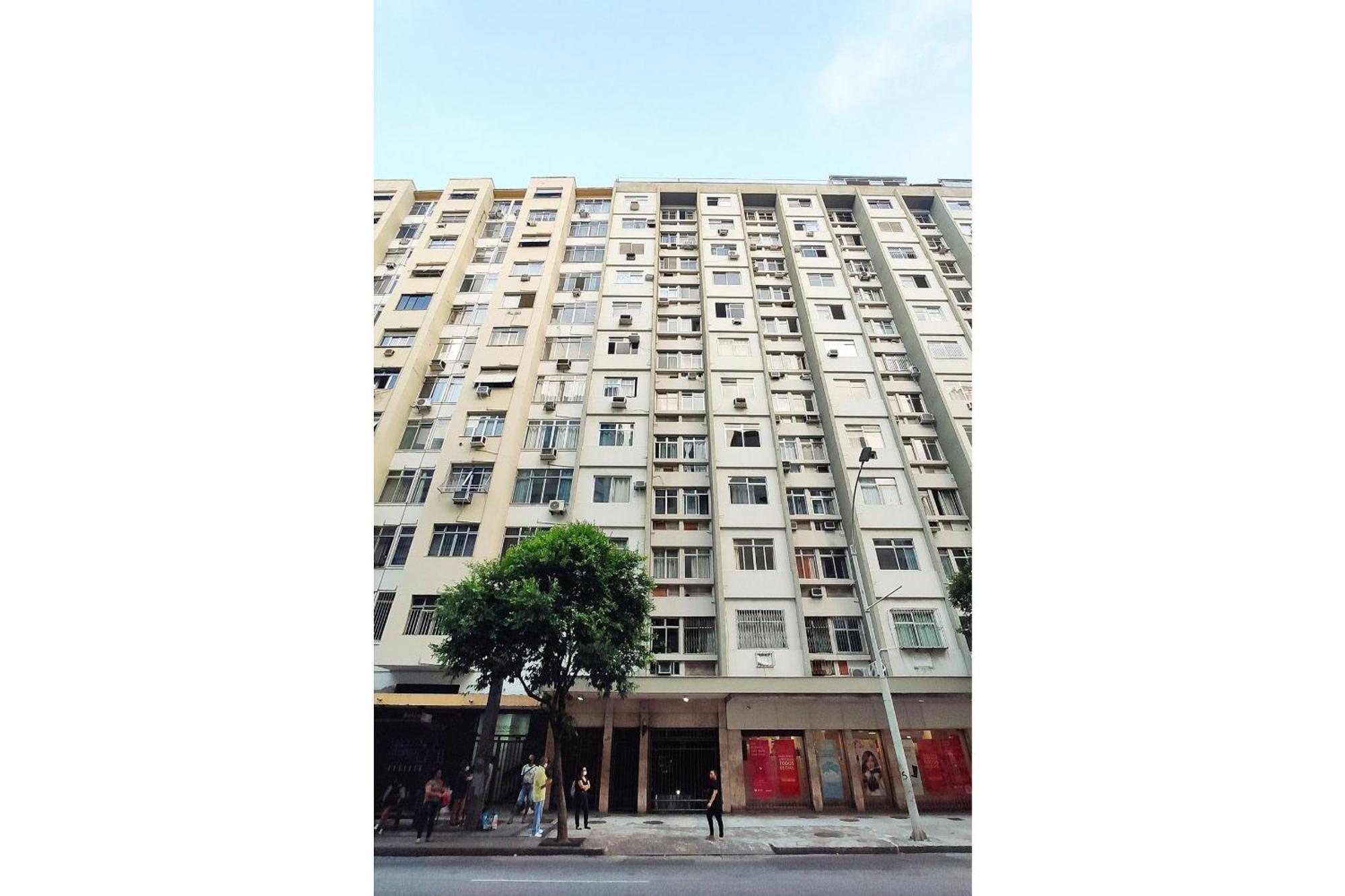 Apartamento Cobertura C/ Varanda Em Copacabana | Nsc 249/cob01 Rio de Janeiro