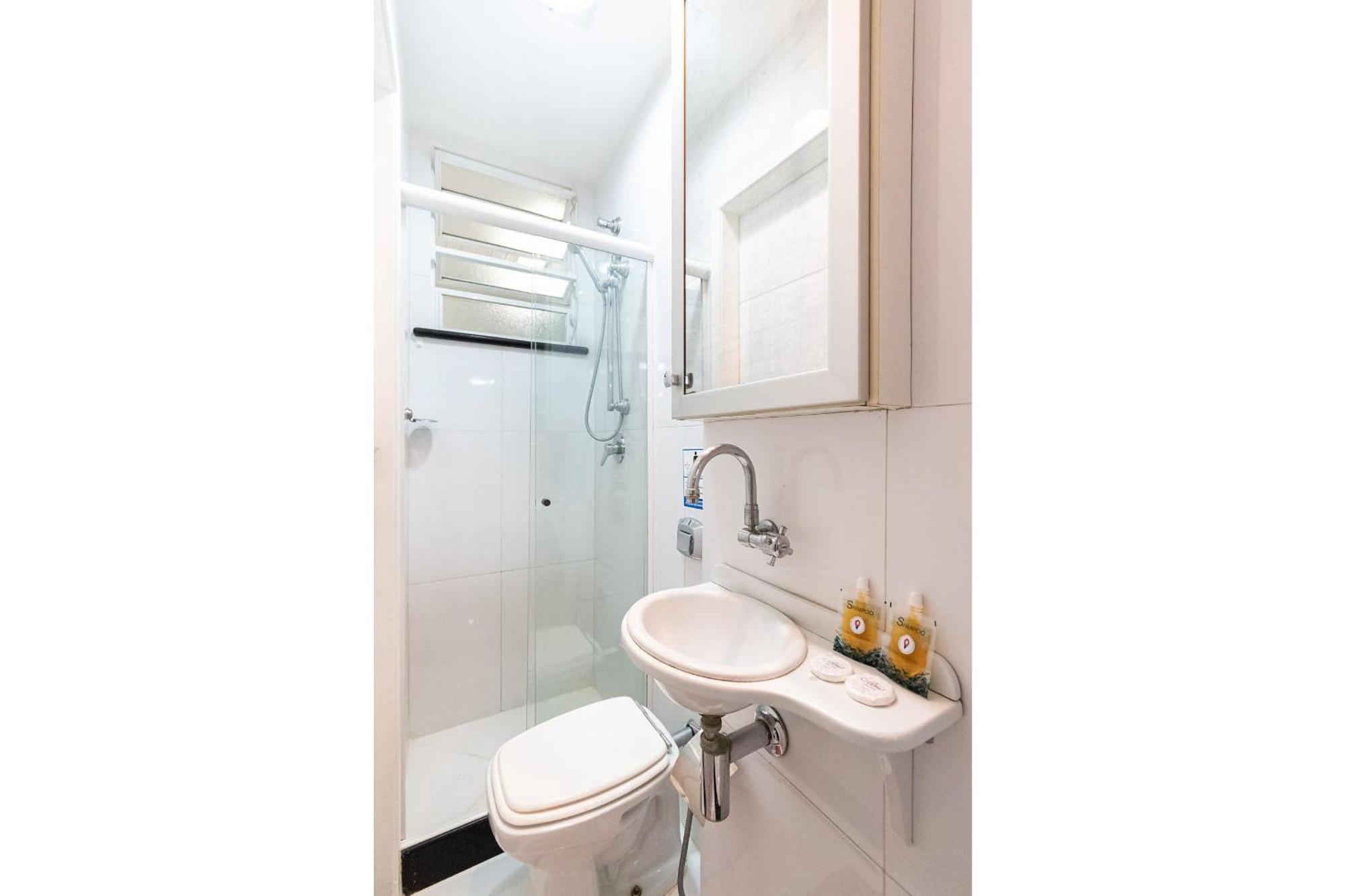 Apartamento Cobertura C/ Varanda Em Copacabana | Nsc 249/cob01 *