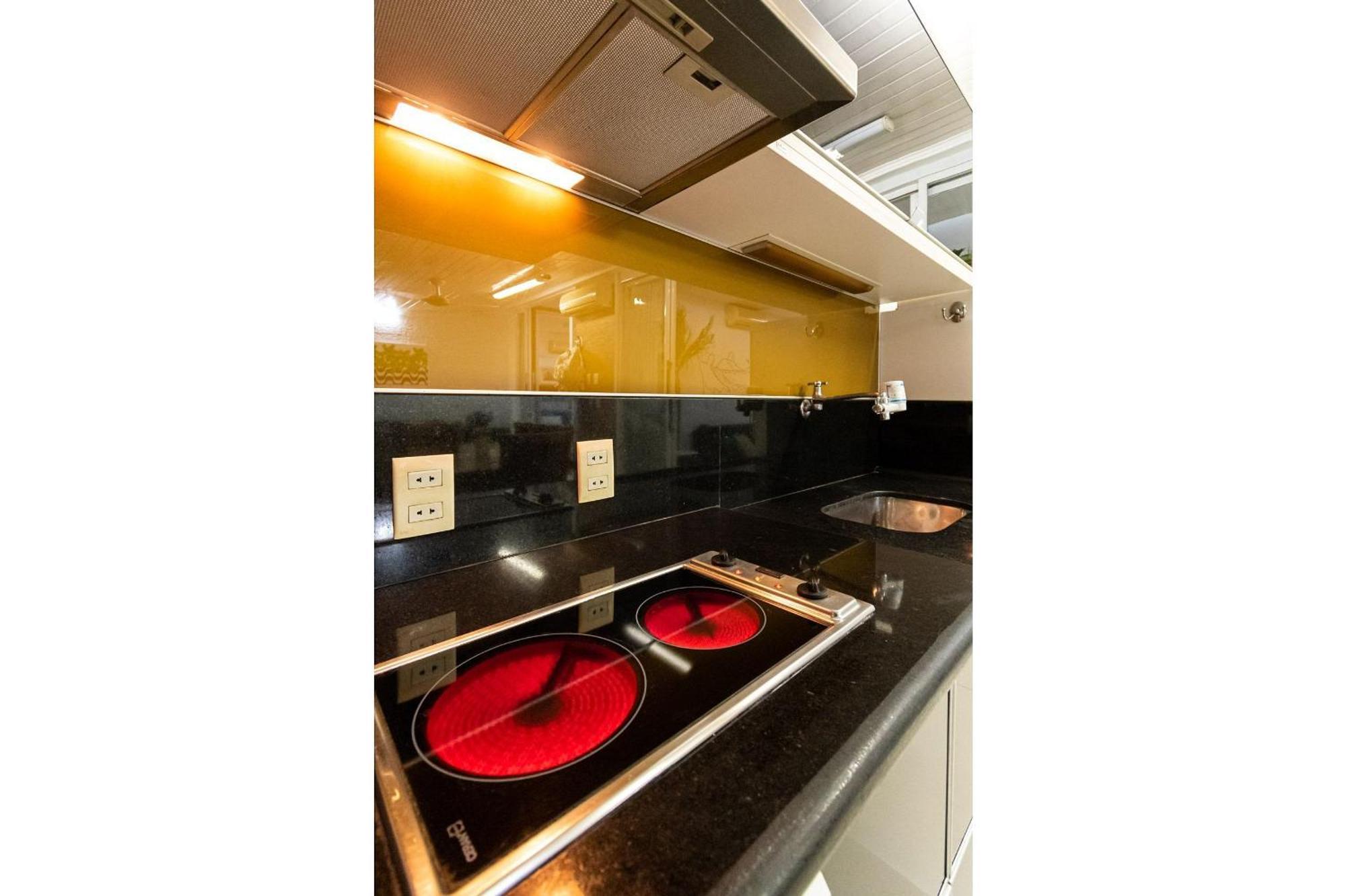 Apartamento Cobertura C/ Varanda Em Copacabana | Nsc 249/cob01 *